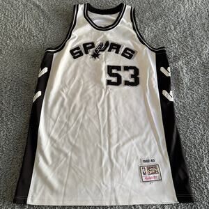 Vintage Mitchell & Ness Artis Gilmore NBA 1982-83 San Antonio Spurs Jersey 52